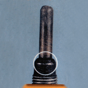 glow-plug-carbon-fouling-in-glow-plug-seat2 glow-plug-carbon-fouling-in-glow-plug-seat2